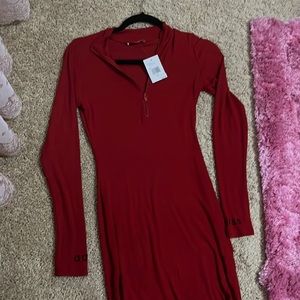 brand new, very soft, M, never worn, tag still on, cotton